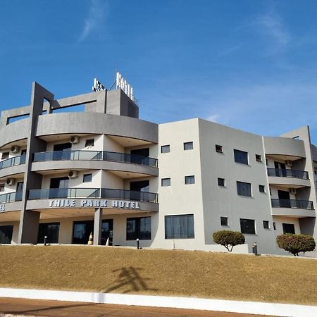 Thile Park Hotel Jataí Eksteriør bilde
